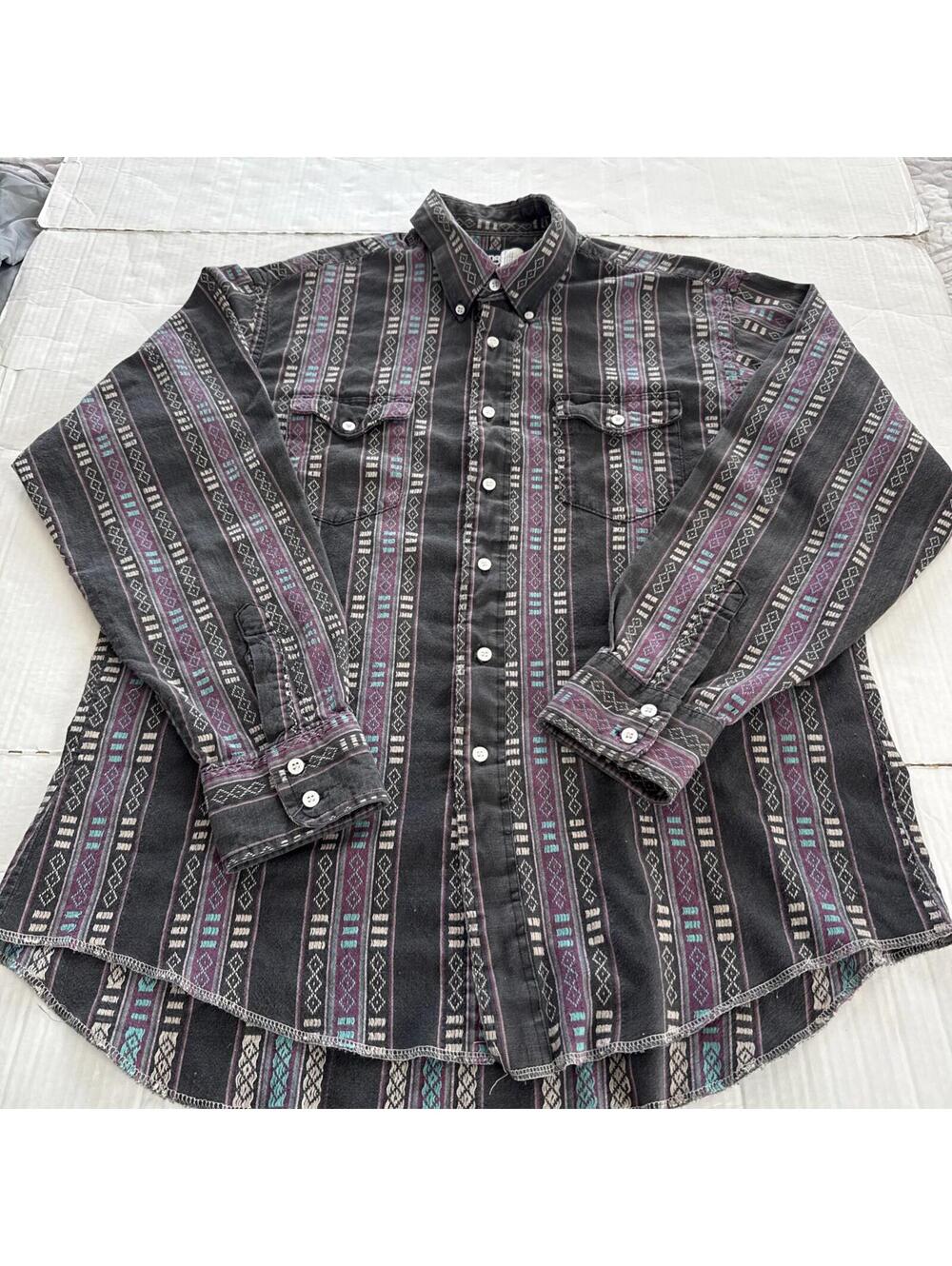 Vintage Wrangler Cowboy Cut Regular Fit X-Long Tails Striped Men's Size L  17-35